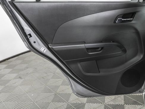 Used 2016 Chevrolet Sonic LT image 36