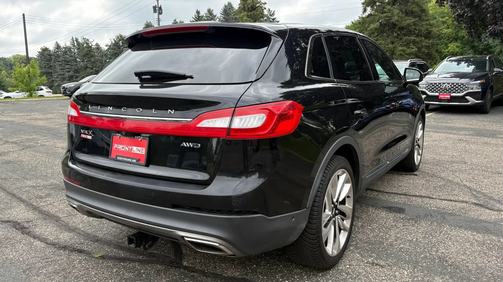 Used 2017 Lincoln MKX Reserve AWD/4WD image 9