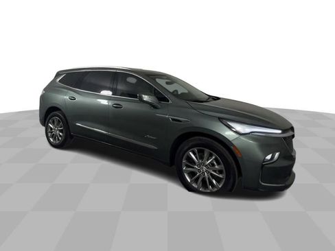 Used 2023 Buick Enclave Avenir w/ Trailering Package, 5000 lbs. FWD image 2