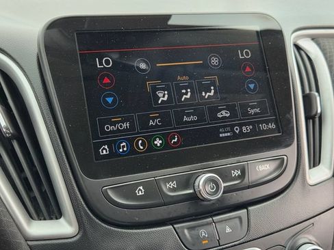 Used 2023 Chevrolet Malibu LT FWD image 19