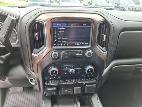 Used 2022 Chevrolet Silverado 2500 High Country w/ Safety Package II AWD/4WD image 23
