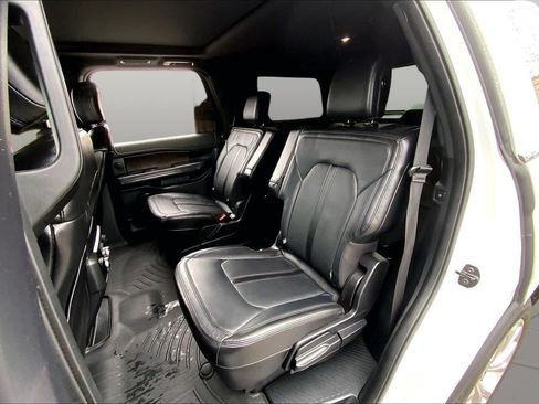 Used 2019 Ford Expedition Limited w/ Equipment Group 302A RWD image 21