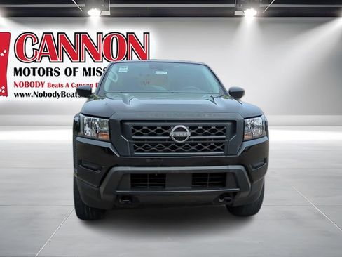 Used 2022 Nissan Frontier S w/ Technology Package image 2