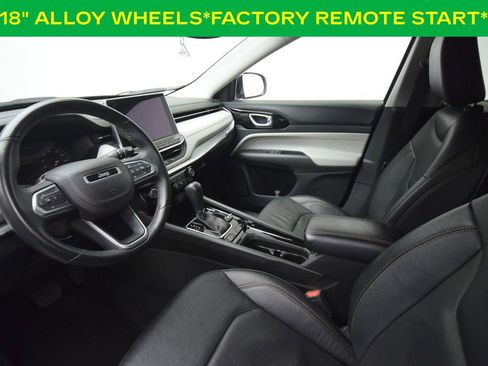 Used 2022 Jeep Compass Limited AWD/4WD image 4