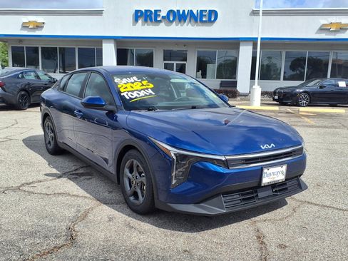 Used 2025 Kia K4 LXS image 21