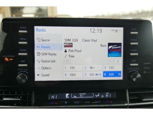 Used 2023 Toyota Sienna LE image 22