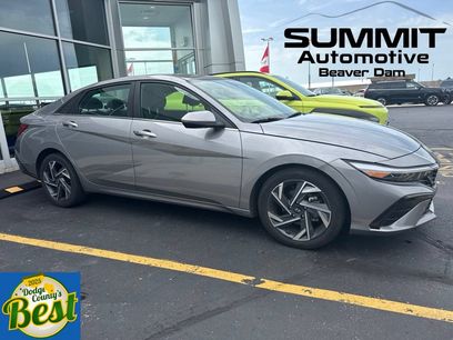 Used 2025 Hyundai Elantra SEL