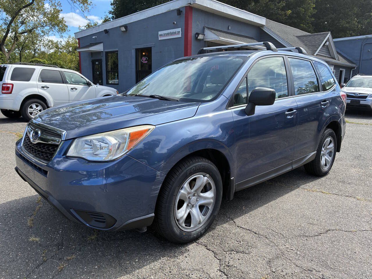 Used 2014 Subaru Forester 2.5i AWD/4WD image 1