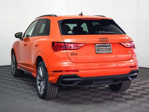 Certified 2023 Audi Q3 2.0T Premium w/ Black Optic Sport Package image 2