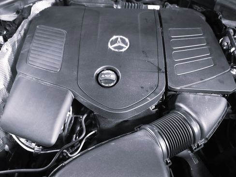 Certified 2024 Mercedes-Benz GLC 300 4MATIC image 55