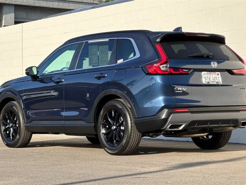 Certified 2025 Honda CR-V Sport-L image 3