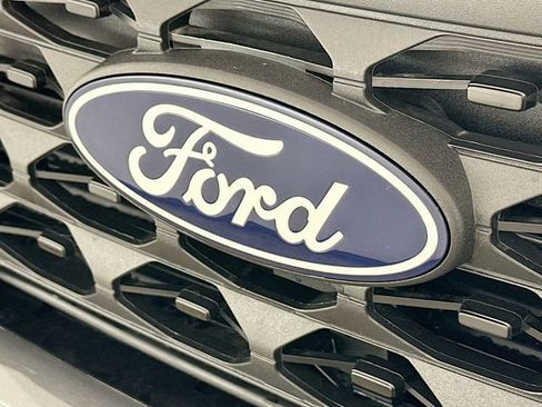 New 2026 Ford Maverick XL AWD/4WD image 17