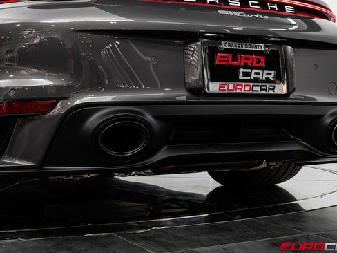 Used 2022 Porsche 911 Turbo S image 23