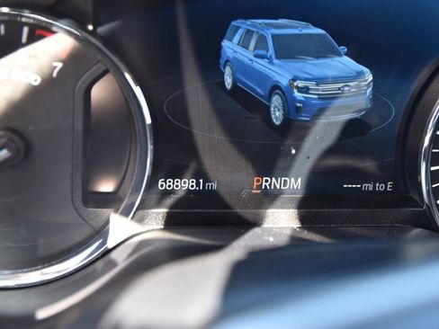 Used 2024 Ford Expedition Max Limited image 8