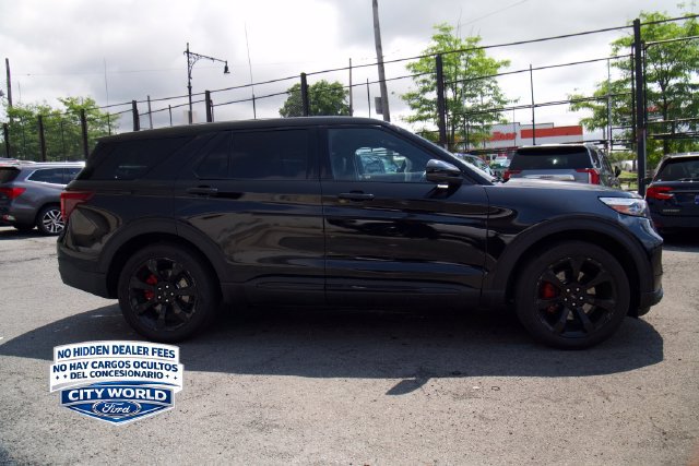 Certified 2021 Ford Explorer ST w/ Equipment Group 401A AWD/4WD image 3