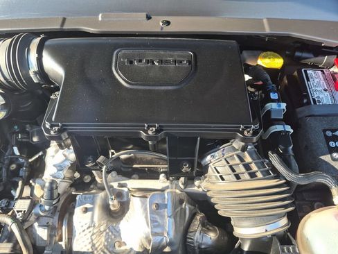 Used 2024 Jeep Compass Latitude AWD/4WD image 33