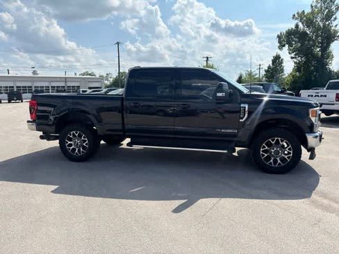 Used 2021 Ford F250 Lariat w/ Lariat Value Package AWD/4WD image 16