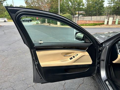 Used 2016 BMW 528i Sedan image 19