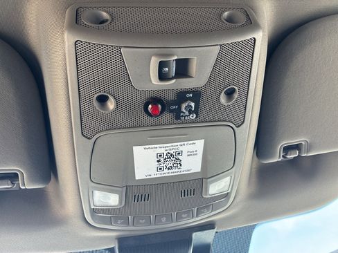 Used 2019 Ford F150 Lariat image 30