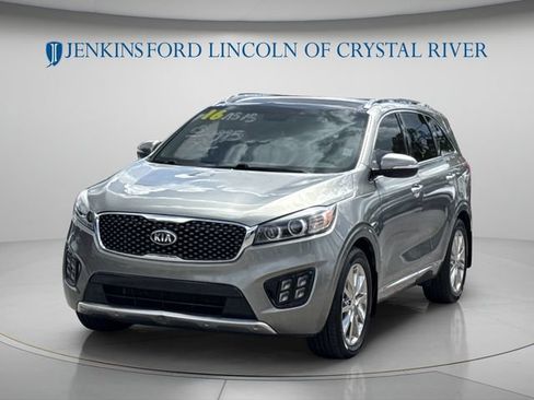Used 2016 Kia Sorento SX FWD image 13