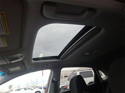 Used 2022 Hyundai Kona SEL w/ Convenience Package image 14