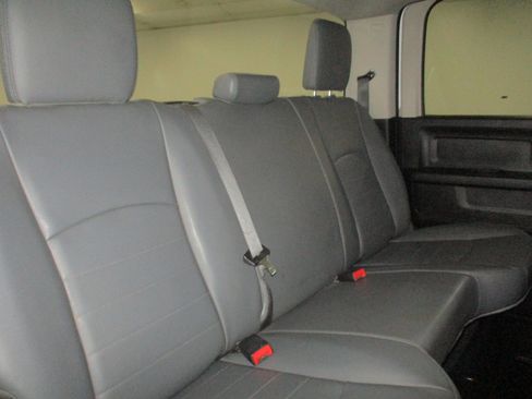 Used 2018 RAM 2500 Tradesman AWD/4WD image 17