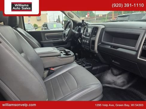 Used 2018 RAM 3500 Tradesman w/ Chrome Appearance Group AWD/4WD image 13