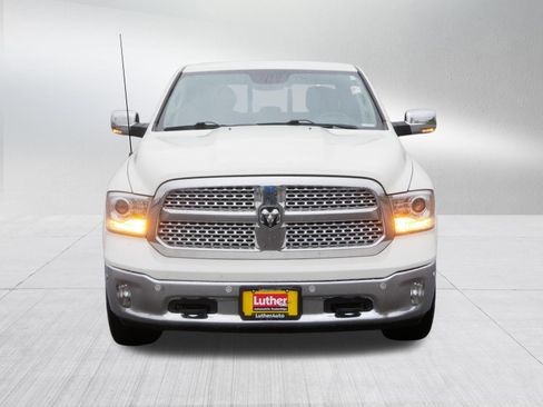 Used 2017 RAM 1500 Laramie w/ Convenience Group AWD/4WD image 2