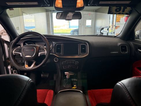 Used 2016 Dodge Charger R/T RWD image 12