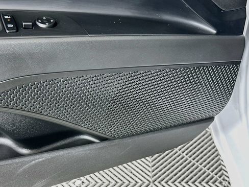 Certified 2026 Hyundai Elantra Sport FWD image 18