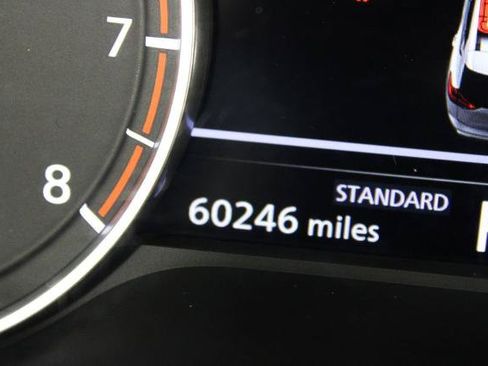 Certified 2024 Nissan Rogue SV FWD image 27