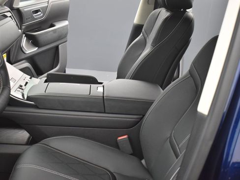 Certified 2025 INFINITI QX80 Sensory image 16