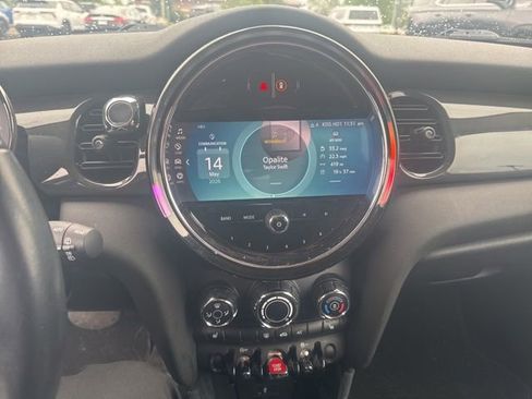 Used 2022 MINI Cooper 4-Door Hardtop FWD image 12