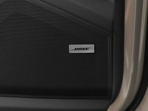 New 2025 Porsche Cayenne image 51