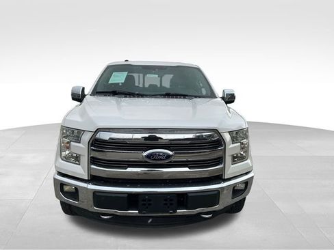 Used 2015 Ford F150 Lariat image 8