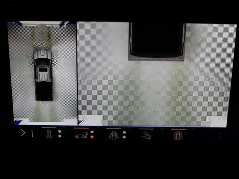 Used 2025 GMC Sierra 2500 Denali image 17