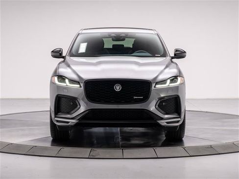 New 2025 Jaguar F-PACE R-Dynamic S AWD/4WD image 8