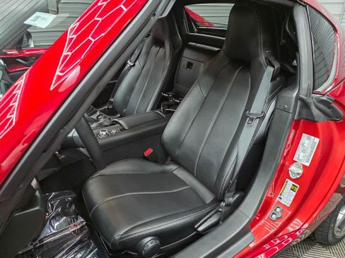 Used 2021 MAZDA MX-5 Miata RF Grand Touring RWD image 14