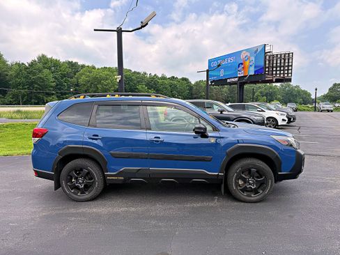 Used 2022 Subaru Forester Wilderness AWD/4WD image 10