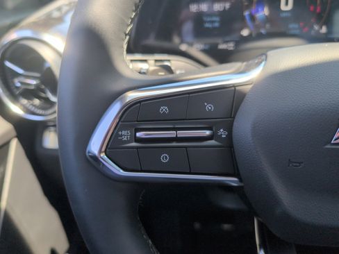 New 2026 Chevrolet Equinox LT AWD/4WD image 19