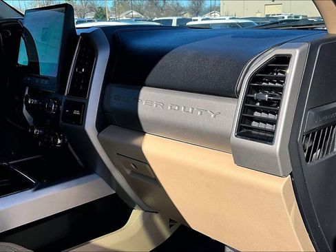 Used 2020 Ford F250 Lariat w/ Lariat Ultimate Package image 19