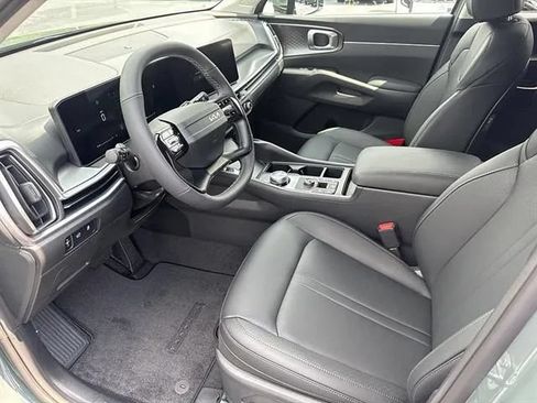 New 2026 Kia Sorento EX AWD/4WD image 8