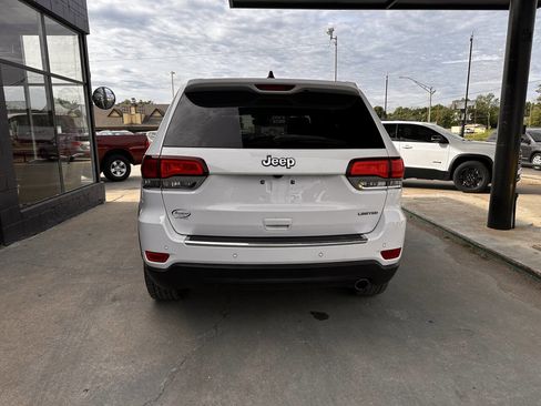 Used 2020 Jeep Grand Cherokee Limited w/ Luxury Group II RWD image 7