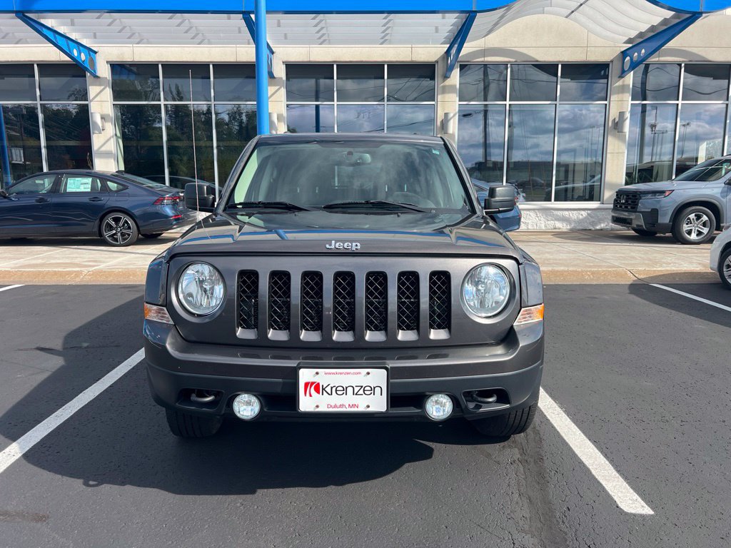Used 2016 Jeep Patriot Sport w/ All Weather Capability Group AWD/4WD image 2