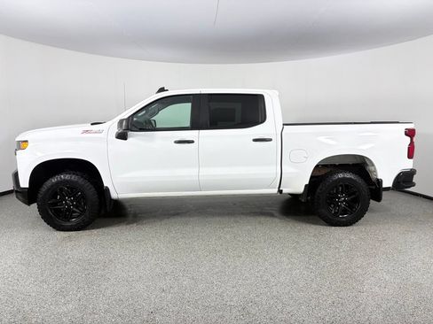 Used 2020 Chevrolet Silverado 1500 Custom Trail Boss w/ Custom Convenience Package AWD/4WD image 3