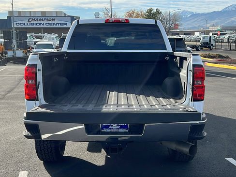 Used 2015 Chevrolet Silverado 2500 LT w/ LT Convenience Package image 7