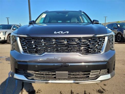 New 2025 Kia Sorento S w/ Panoramic Sunroof Package image 2
