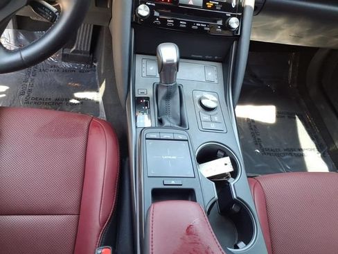 Used 2024 Lexus IS 350 F Sport RWD image 16