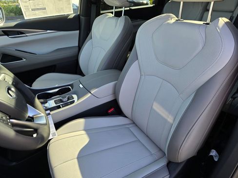 New 2026 INFINITI QX60 Luxe w/ Cargo Package image 22