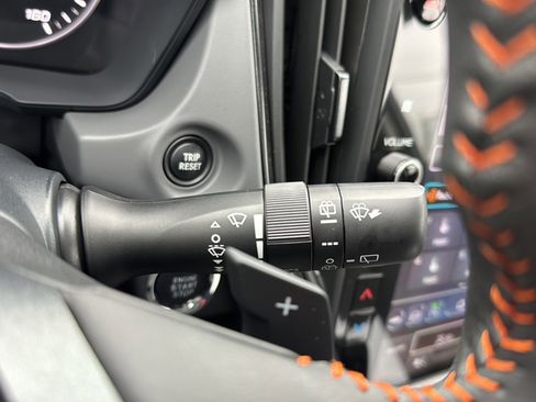 Certified 2025 Subaru Crosstrek 2.5i Limited image 31